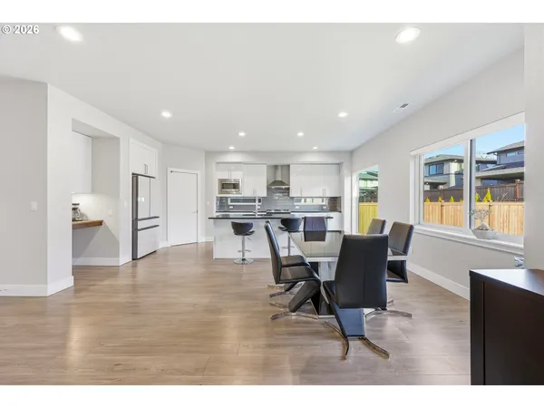 $869,900 | 4018 Southeast 77th Avenue, Hillsboro, OR 97123