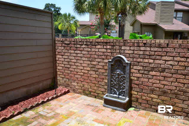 200 Parma Drive, Unit I2 Daphne, AL 36526 - Photo 20 of 23 Private Courtyard