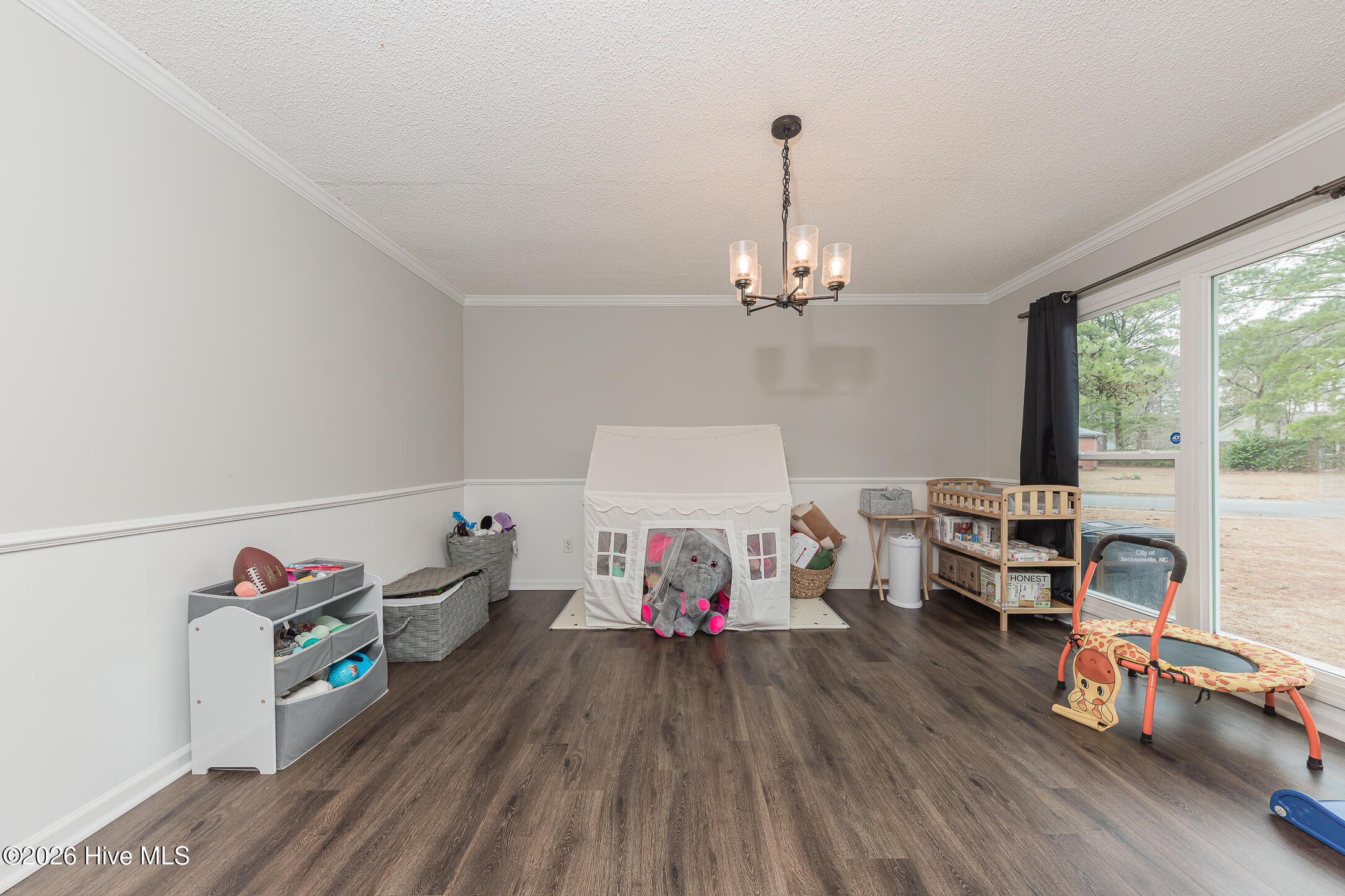 605 Winchester Road Jacksonville, NC 28546 - Photo 10 of 47 16DINING