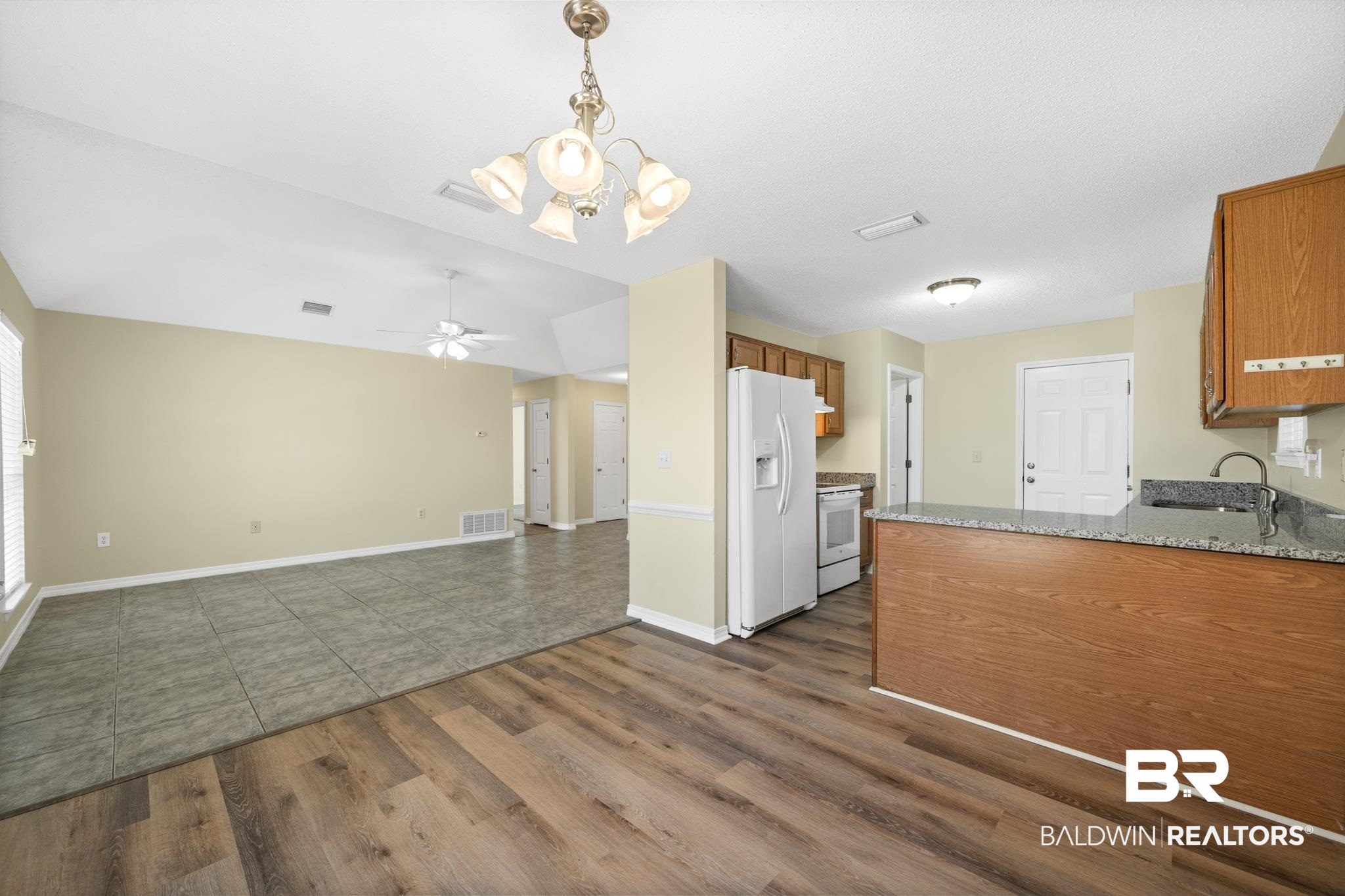 415 Hamilton Boulevard Foley, AL 36535 - Photo 9 of 39