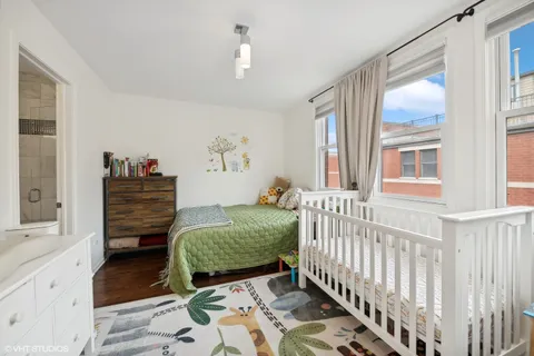 $850,000 | 1053 North Kingsbury Street, Chicago, IL 60610
