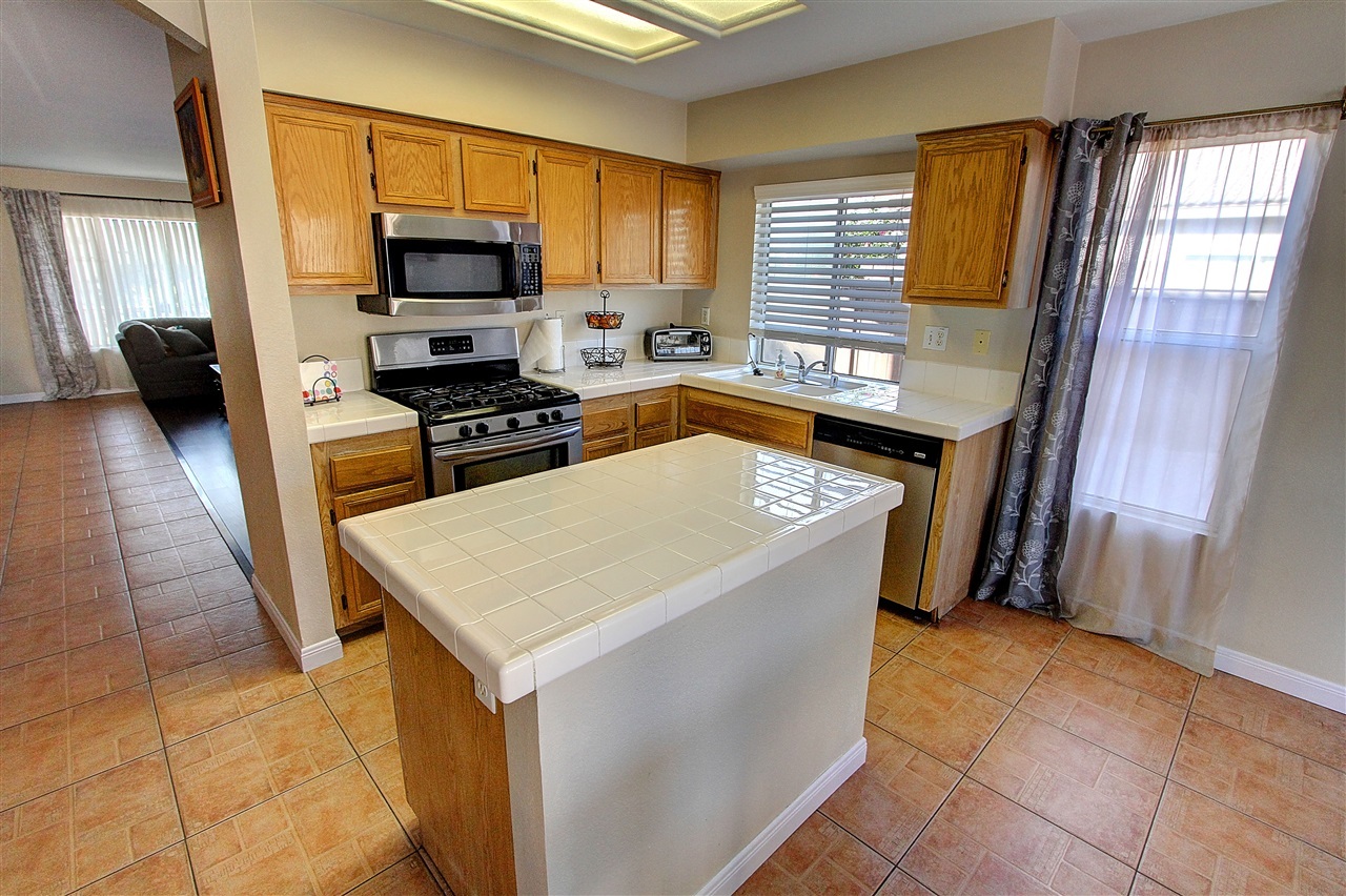 3075 Naylor Road San Ysidro, CA 92173 - Photo 6 of 25 Gallery Image 6