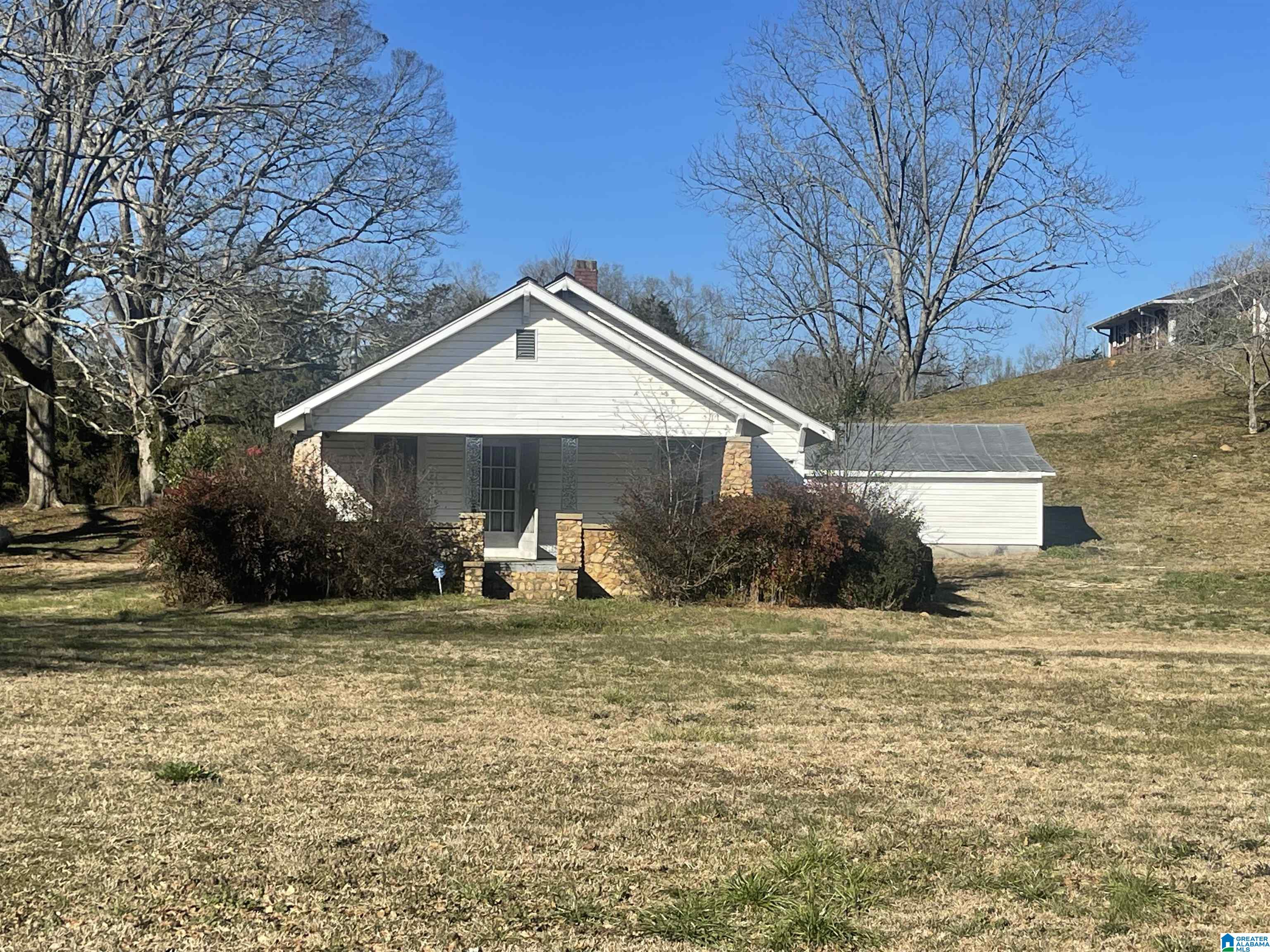 24 Brimer Road Anniston, AL 36207 - Photo 1 of 33