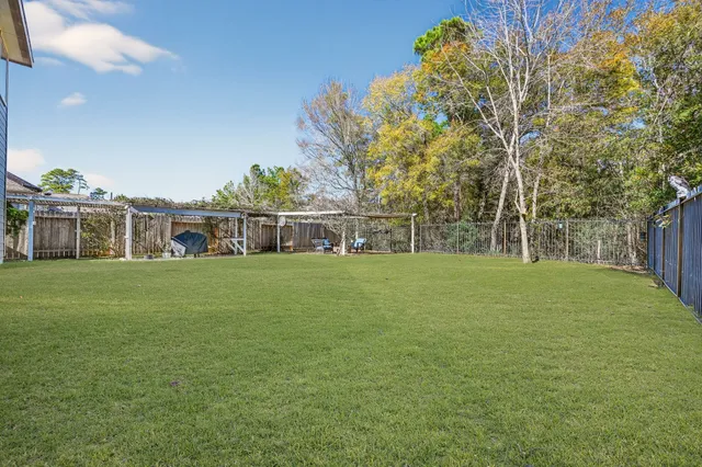 $365,000 | 26106 Belton Lake Drive, Spring, TX 77386