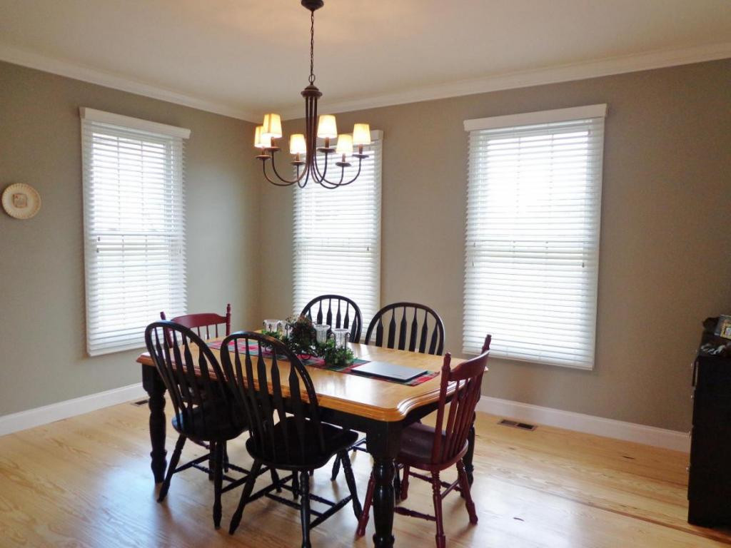 144 Stonebrook Loop Elizabethton, TN 37643 - Photo 8 of 21 Photo 8