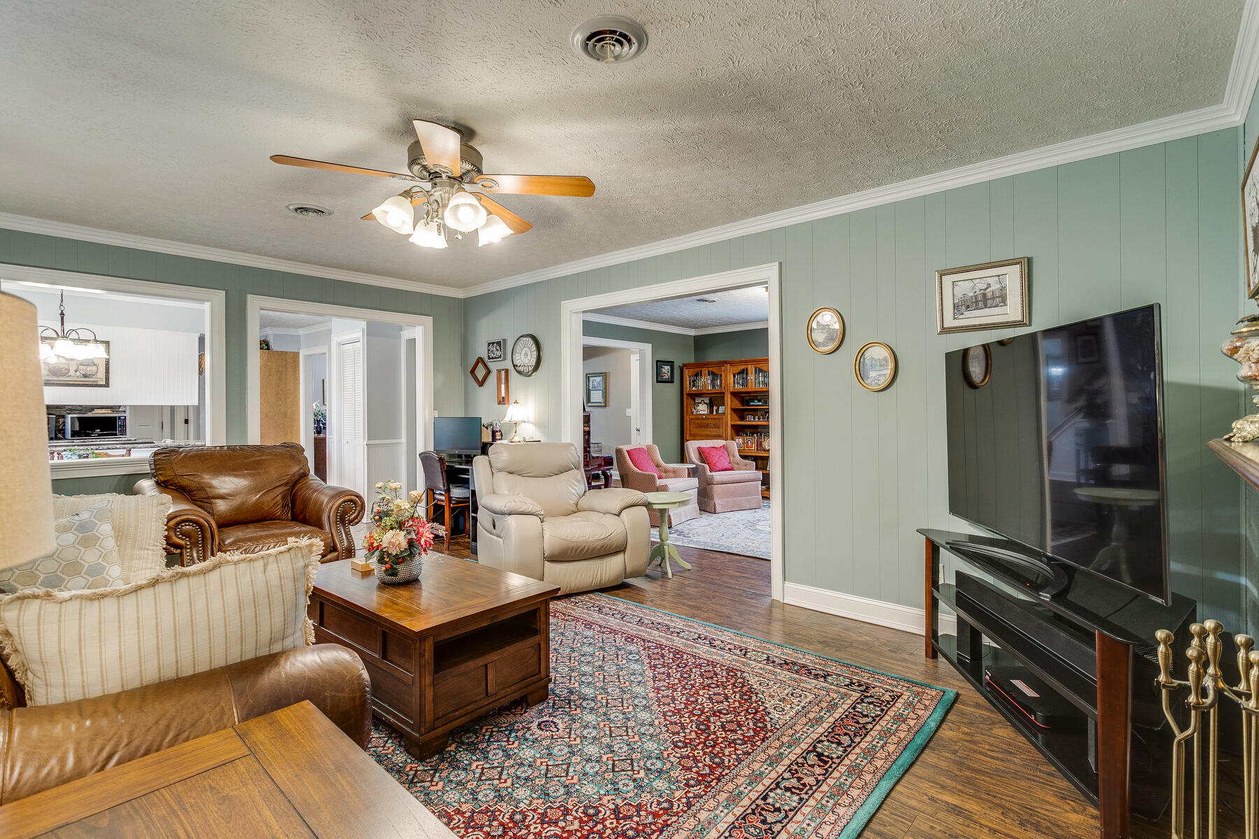 1036 Amersham Road Kingsport, TN 37660 - Photo 16 of 57 1036 Amersham Road pic 16