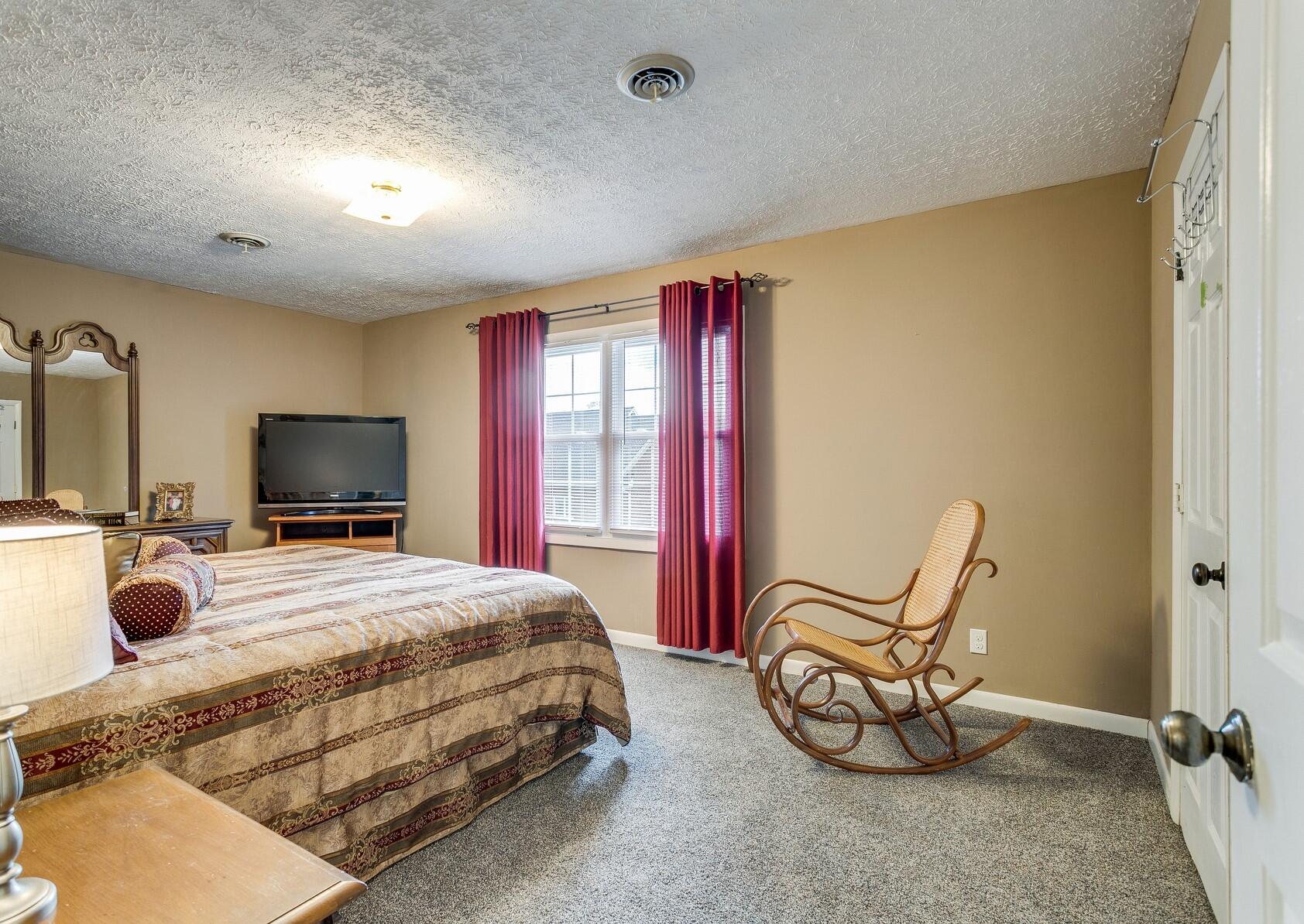1036 Amersham Road Kingsport, TN 37660 - Photo 38 of 57 1036 Amersham Road pic 38