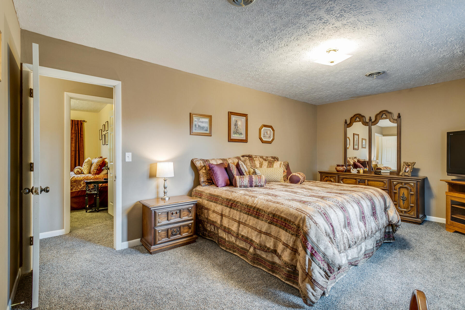 1036 Amersham Road Kingsport, TN 37660 - Photo 41 of 57 1036 Amersham Road pic 41