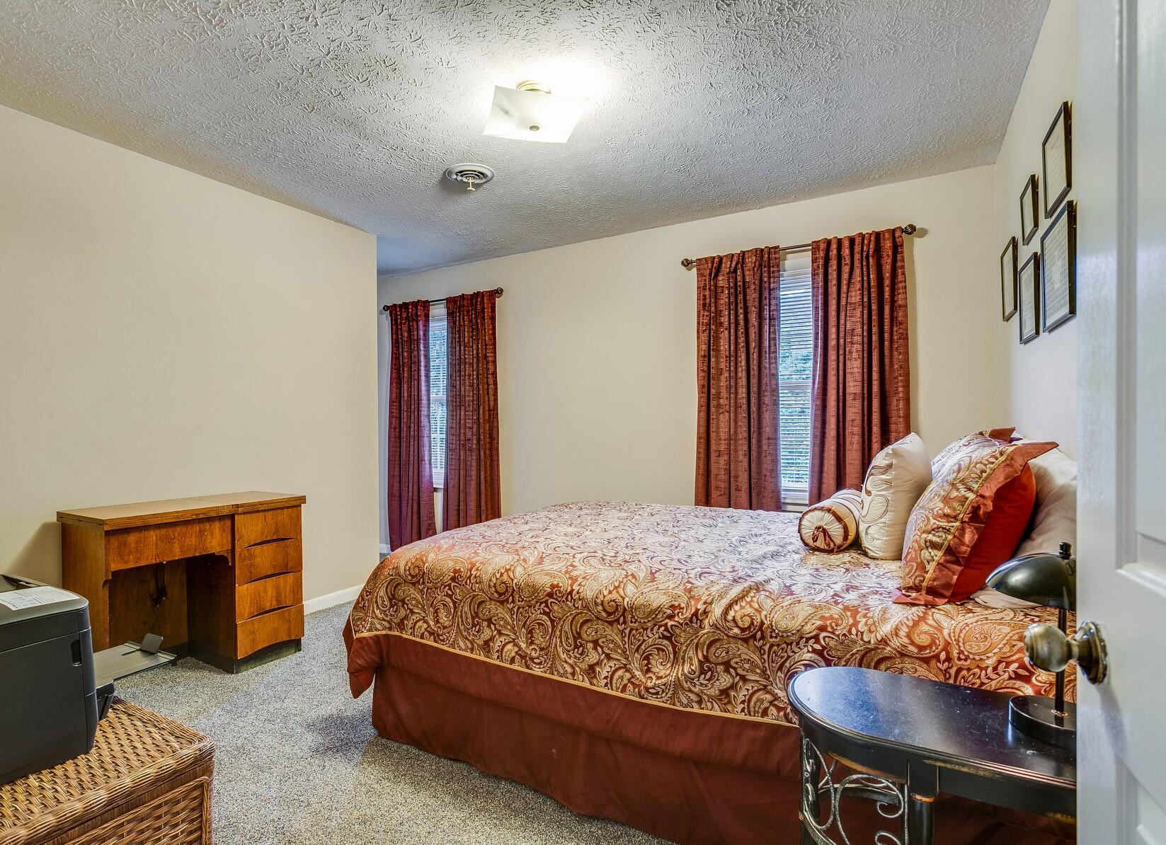 1036 Amersham Road Kingsport, TN 37660 - Photo 42 of 57 1036 Amersham Road pic 42