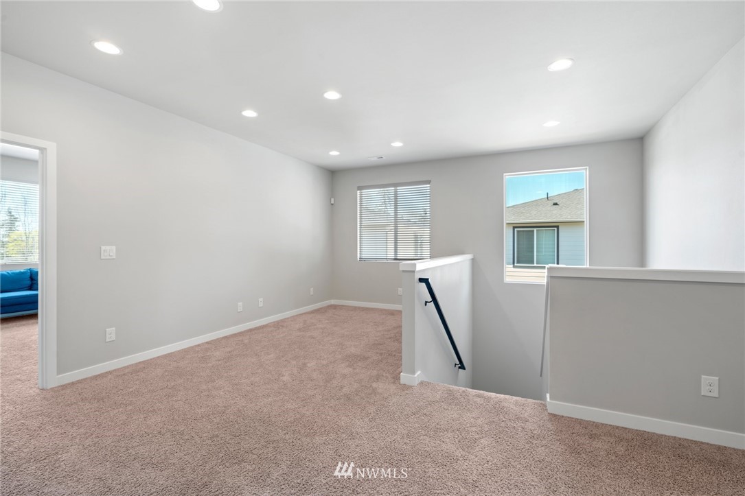 11403 Southeast 162nd Street Renton, WA 98055 - Photo 16 of 32