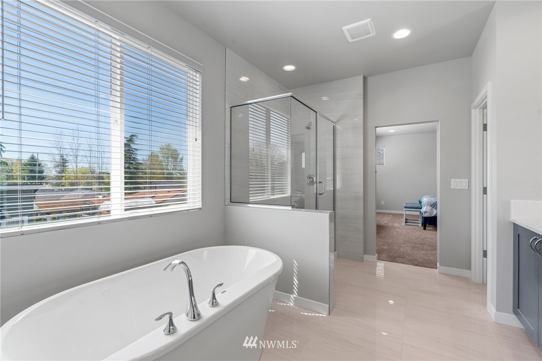 11403 Southeast 162nd Street Renton, WA 98055 - Photo 20 of 32