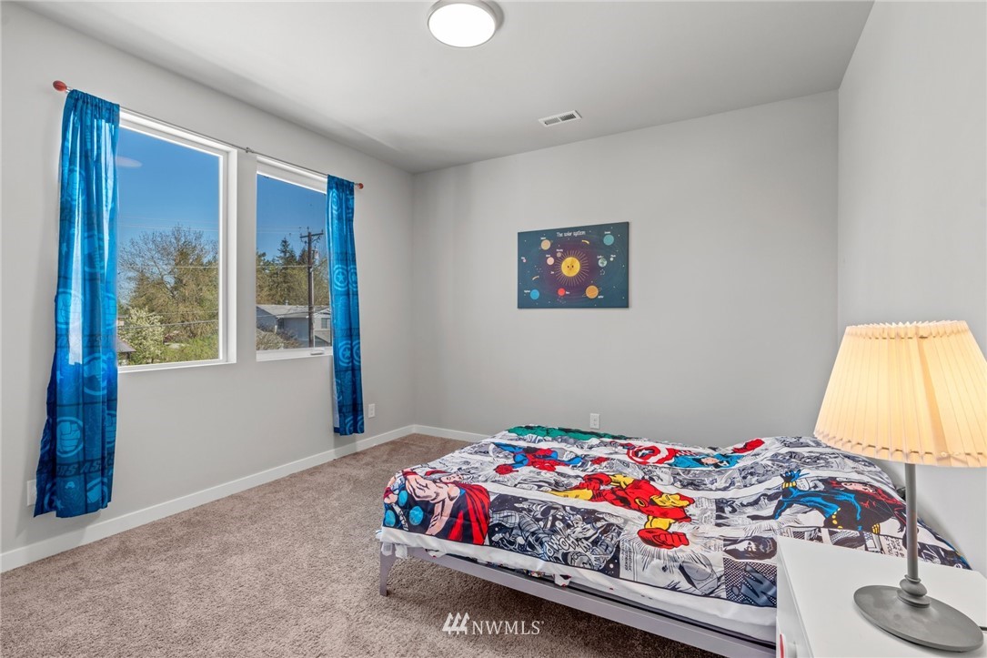 11403 Southeast 162nd Street Renton, WA 98055 - Photo 24 of 32
