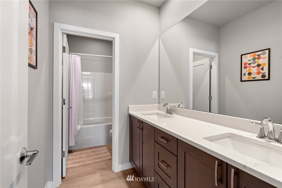 11403 Southeast 162nd Street Renton, WA 98055 - Photo 25 of 32