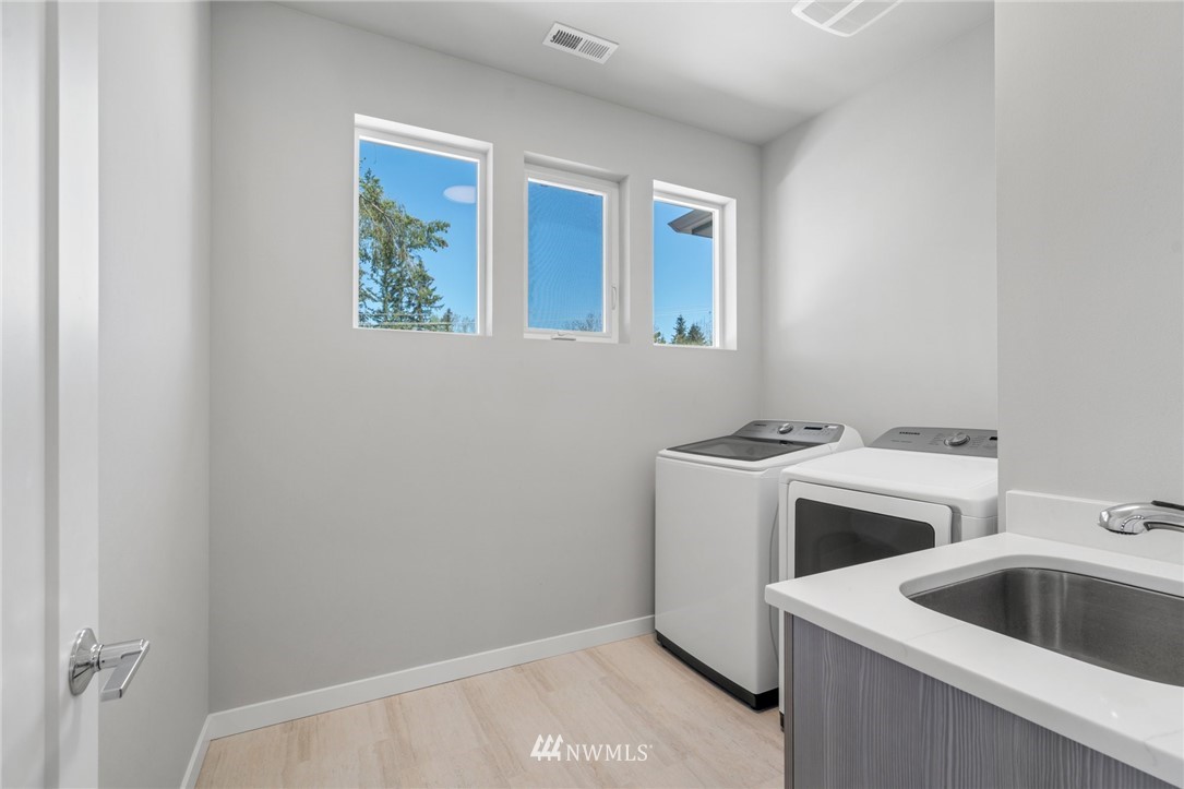 11403 Southeast 162nd Street Renton, WA 98055 - Photo 28 of 32