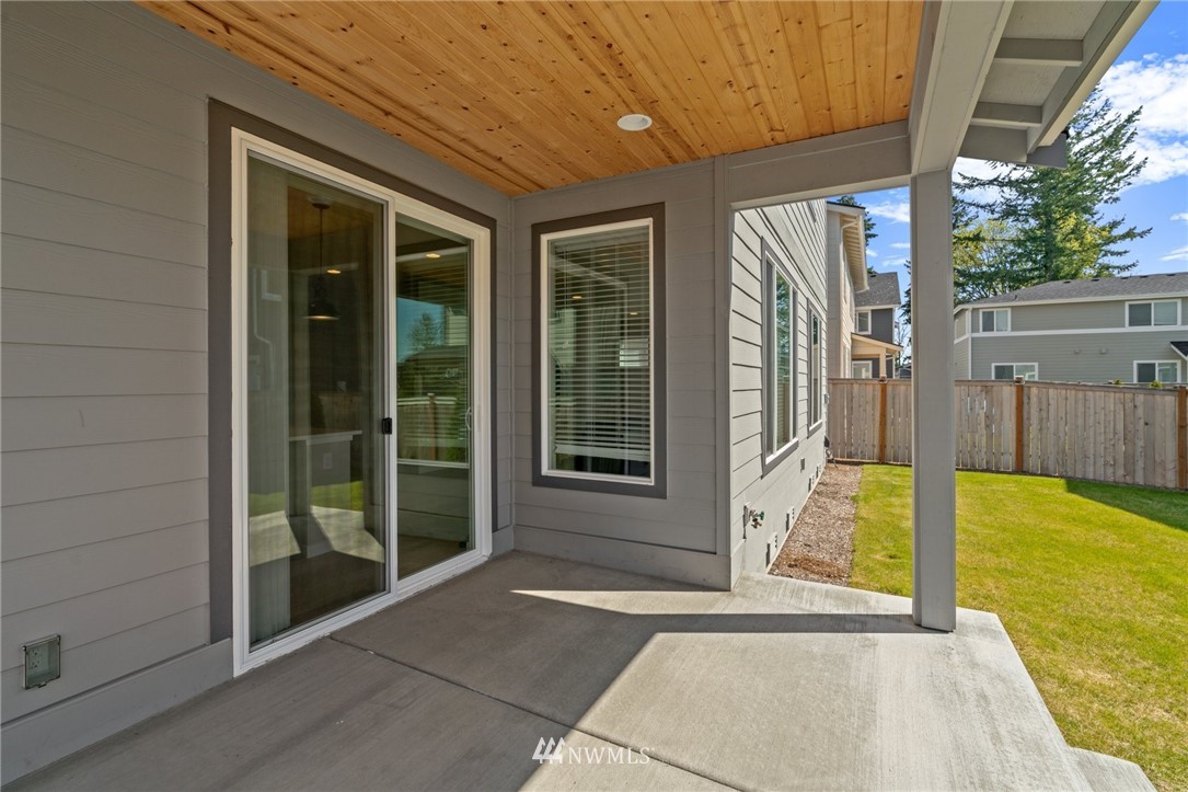 11403 Southeast 162nd Street Renton, WA 98055 - Photo 29 of 32