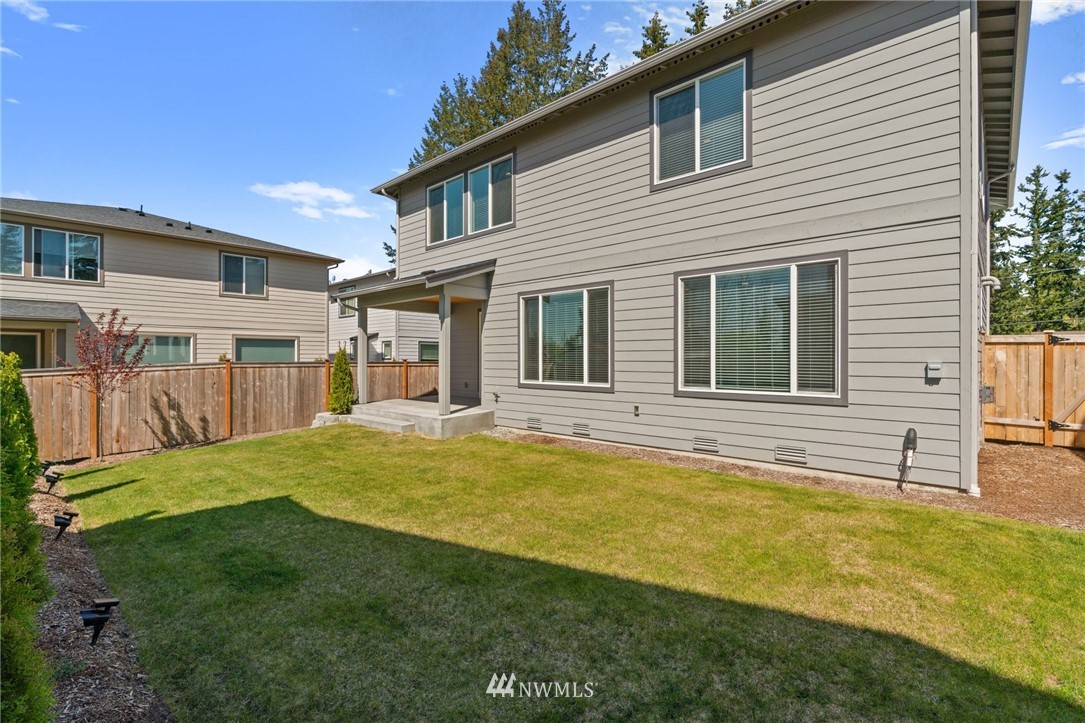 11403 Southeast 162nd Street Renton, WA 98055 - Photo 30 of 32