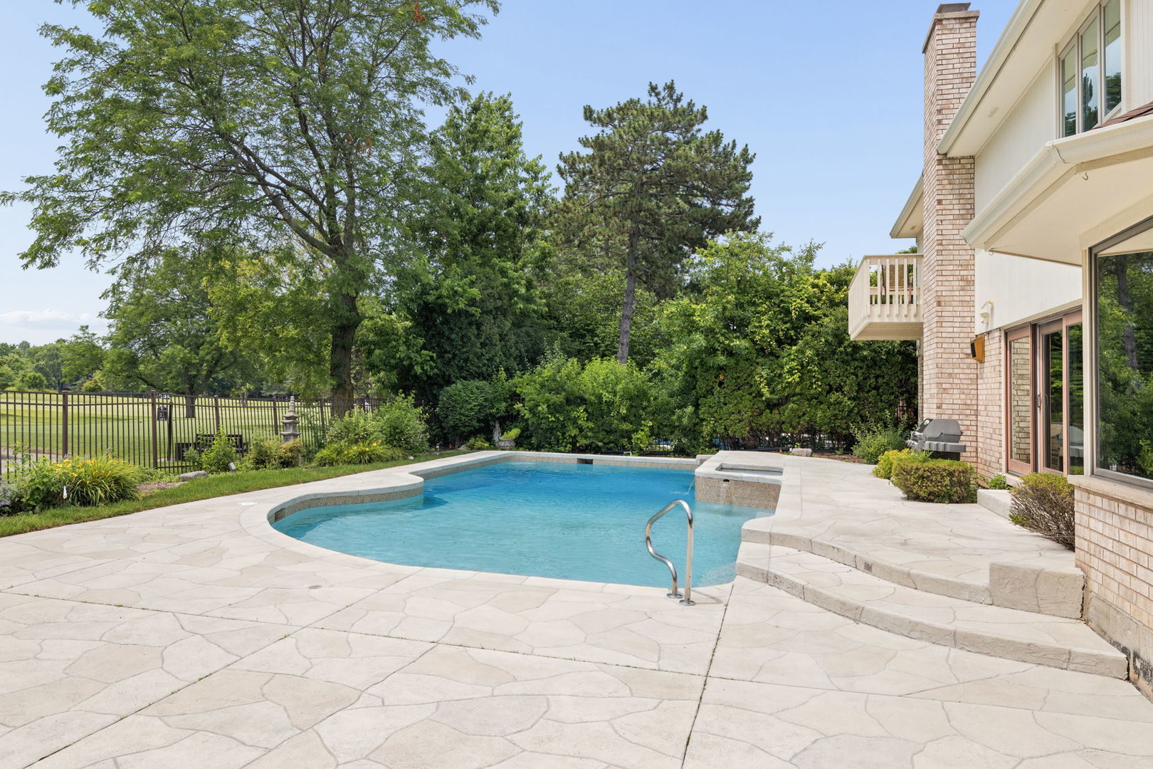 3639 Pebble Beach Road Northbrook, IL 60062 - Photo 6 of 53