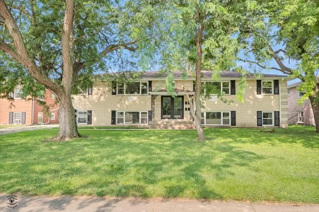 $1,500 | 241 South Small Avenue, Unit 2N, Kankakee, IL 60901