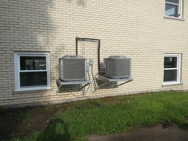 $1,500 | 241 South Small Avenue, Unit 2N, Kankakee, IL 60901