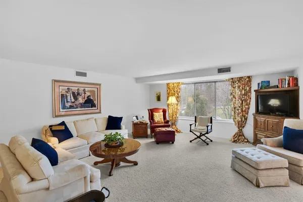 $240,000 | 3 Alta Vita Drive, Unit 608, Greensburg, PA 15601