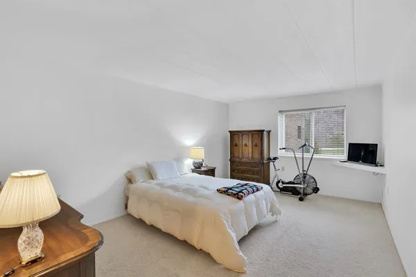 $240,000 | 3 Alta Vita Drive, Unit 608, Greensburg, PA 15601
