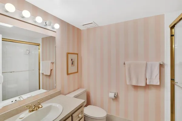 $240,000 | 3 Alta Vita Drive, Unit 608, Greensburg, PA 15601