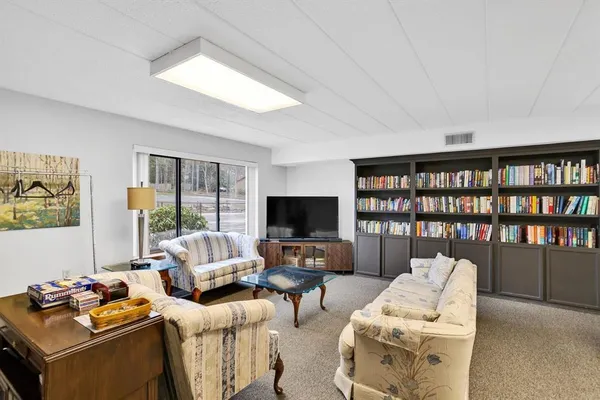 $240,000 | 3 Alta Vita Drive, Unit 608, Greensburg, PA 15601