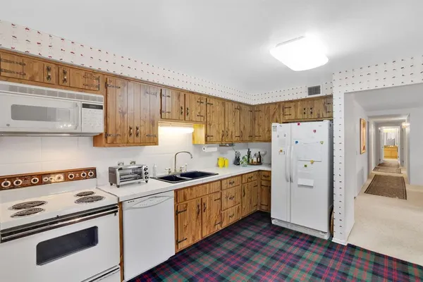 $240,000 | 3 Alta Vita Drive, Unit 608, Greensburg, PA 15601