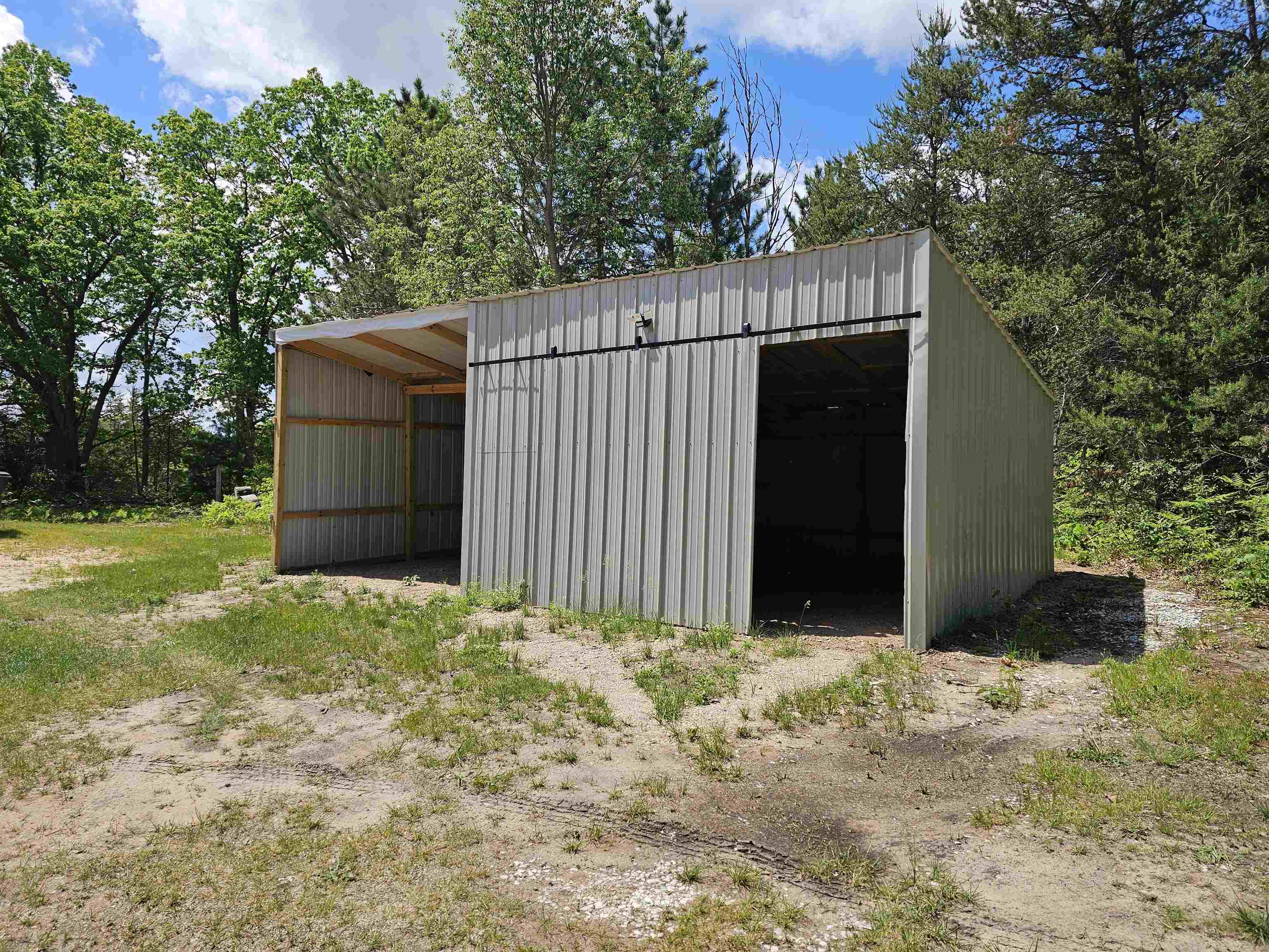 9733 West Jennings Road Lake City, MI 49651 - Photo 37 of 37