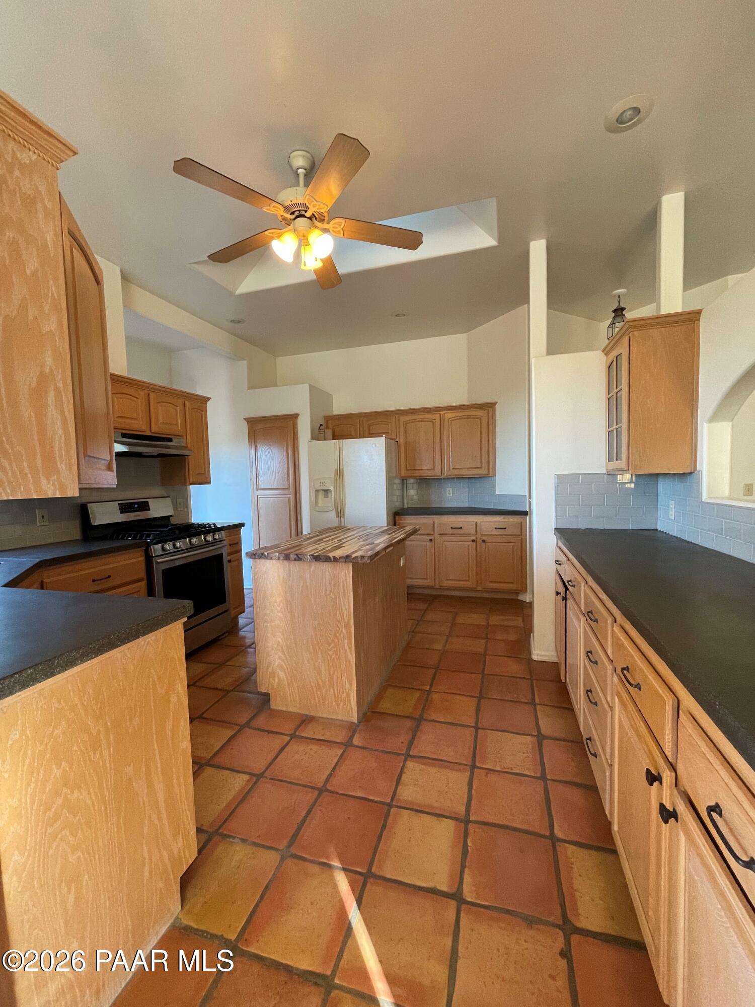 2675 East Gate Road Prescott, AZ 86301 - Photo 7 of 75 777