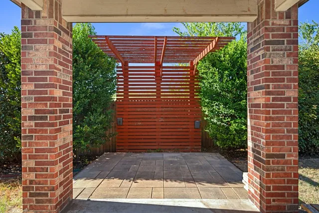 front view of house with a yard