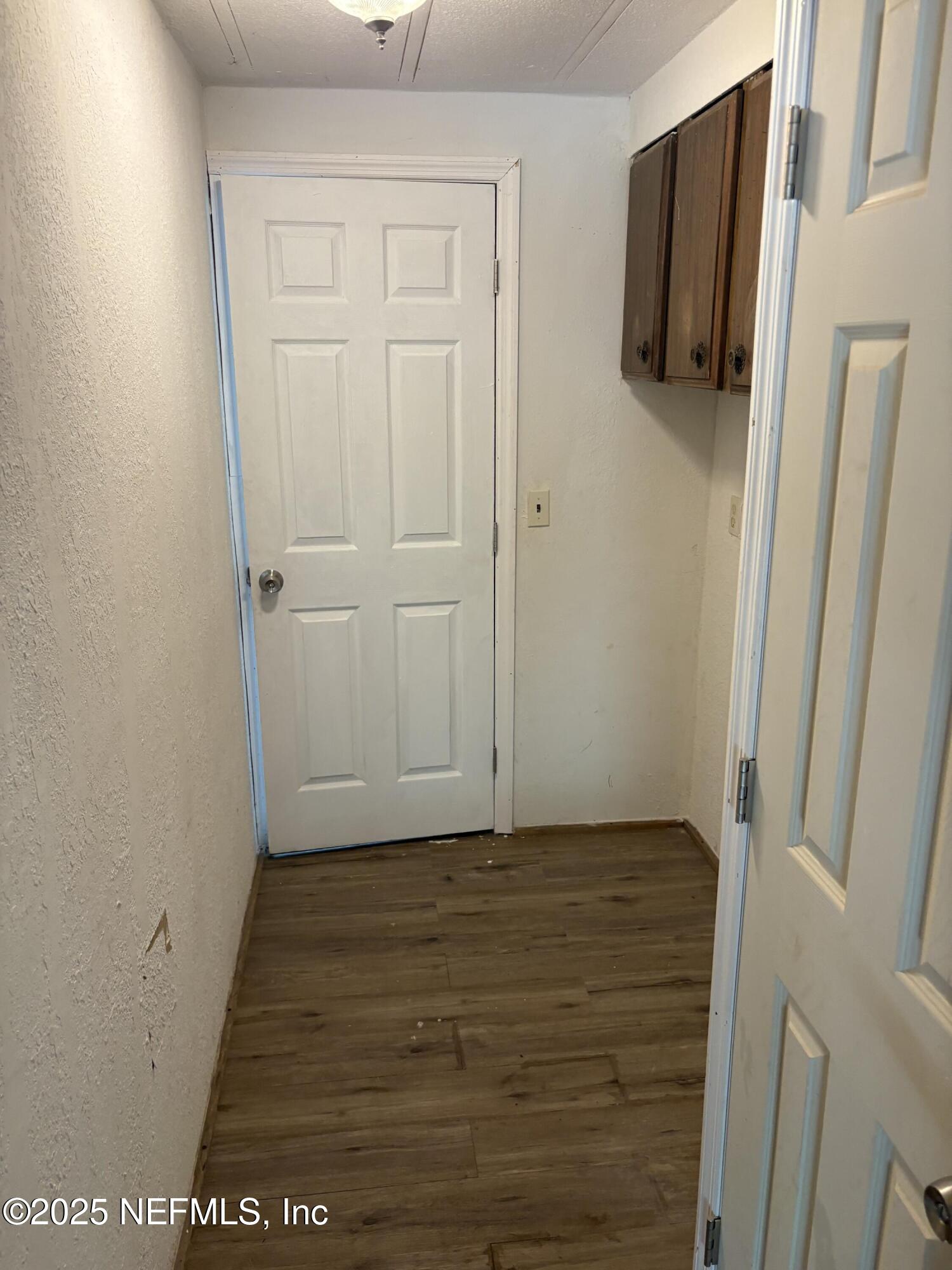 271 Heidt Road Palatka, FL 32177 - Photo 20 of 21 a view of a closet area