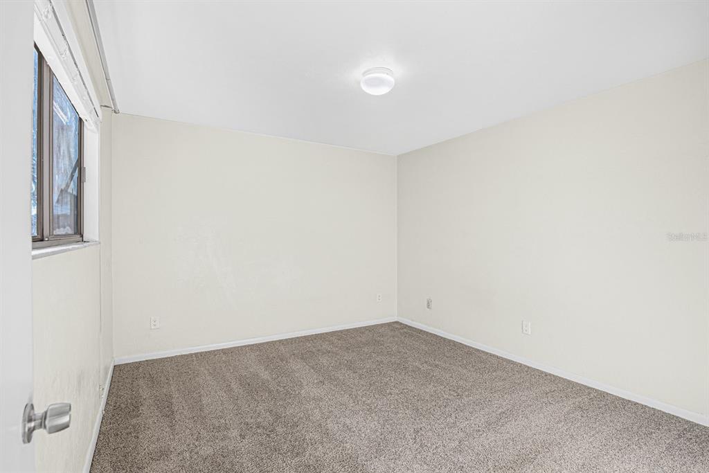 5528 Southwest 4th Place, Unit 5528 Gainesville, FL 32607 - Photo 10 of 24