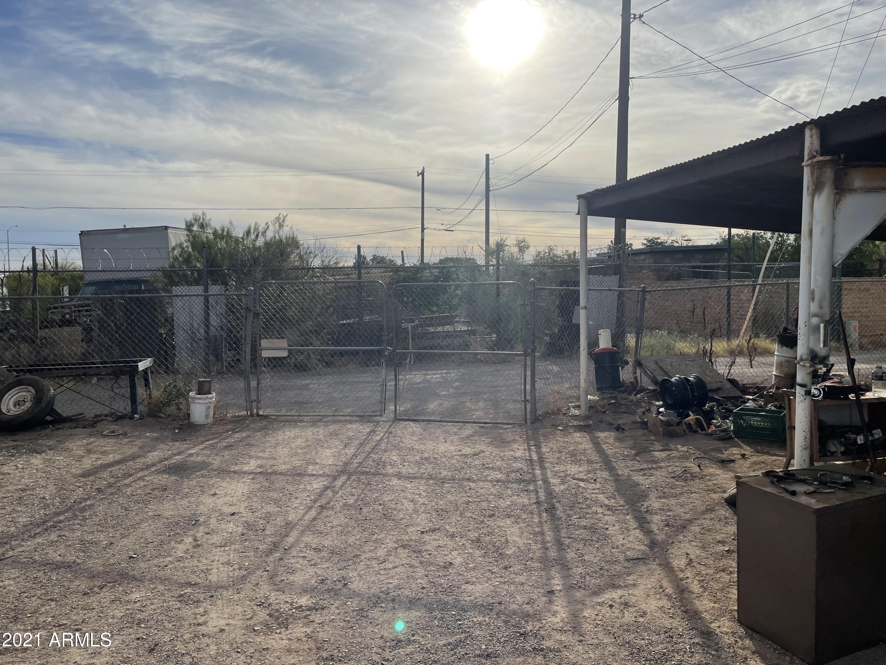 220 F Avenue Douglas, AZ 85607 - Photo 29 of 32 IMG_3624