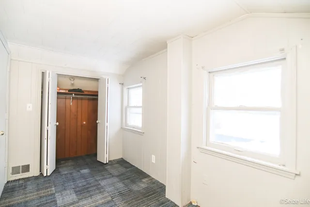 $285,000 | 527 West Madison Street, Belvidere, IL 61008