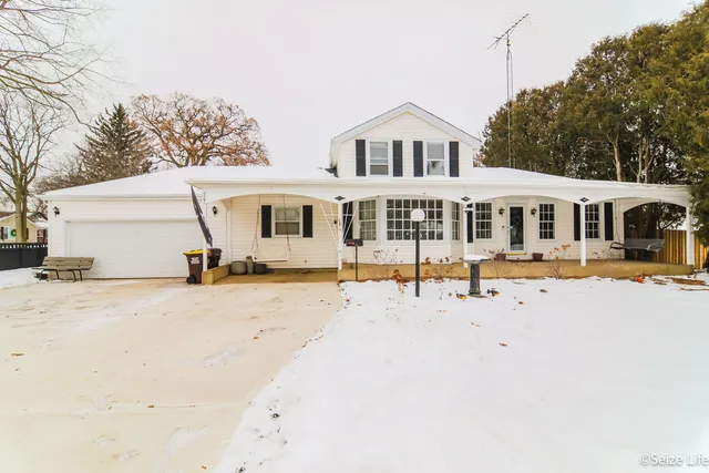 $285,000 | 527 West Madison Street, Belvidere, IL 61008