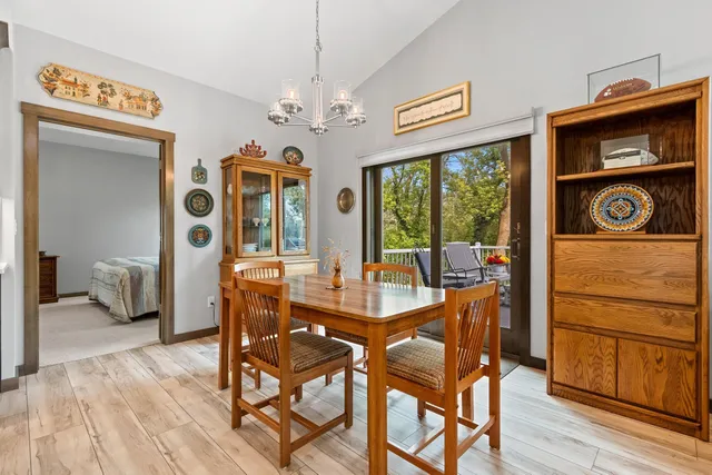 $469,900 | 2592 Farmington Way, Unit 17, Suamico, WI 54313