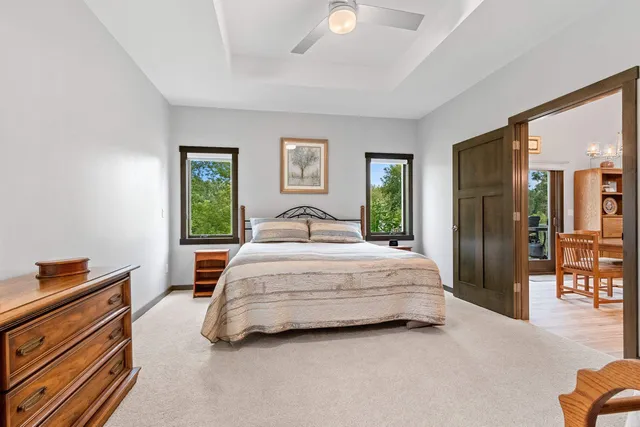 $469,900 | 2592 Farmington Way, Unit 17, Suamico, WI 54313