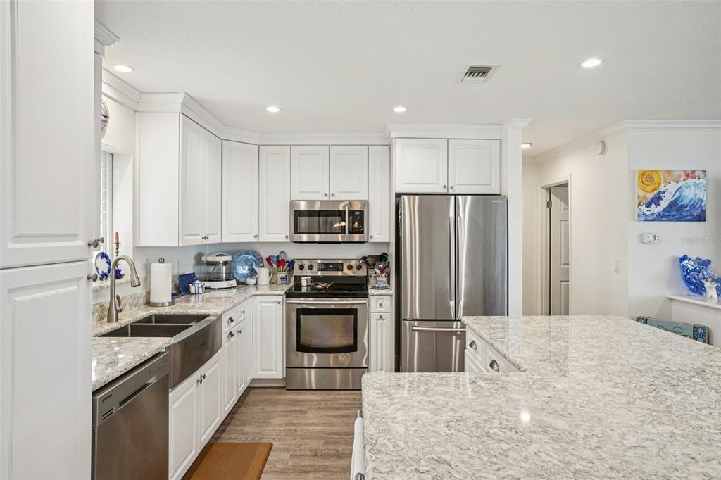 17554 Southeast 104th Circle Summerfield, FL 34491 - Photo 13 of 53