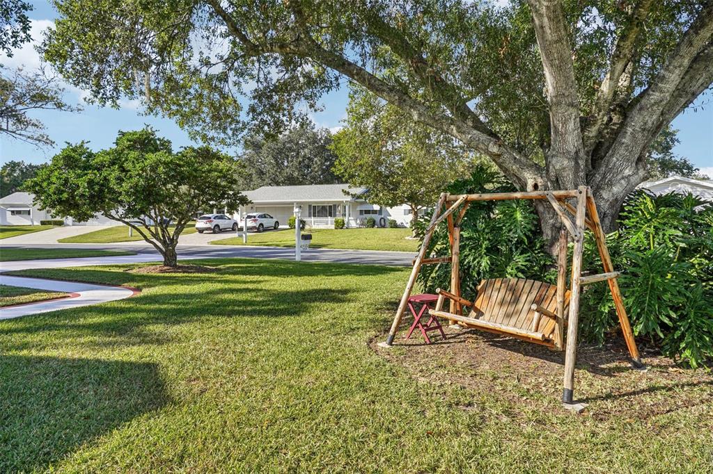 17554 Southeast 104th Circle Summerfield, FL 34491 - Photo 34 of 53