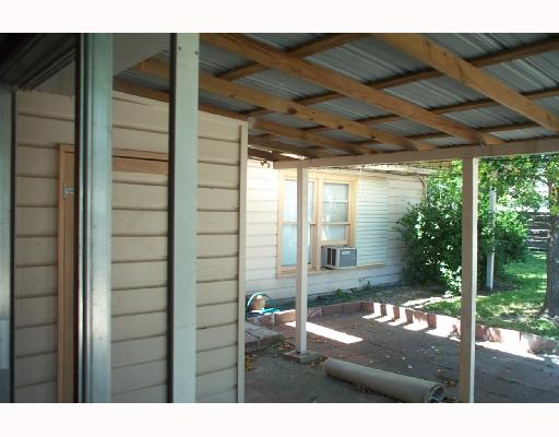 626 Vaky Street Corpus Christi, TX 78404 - Photo 6 of 7