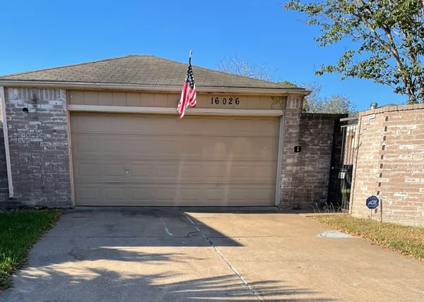 $1,795 | 16026 Highlander Drive, Houston, TX 77082