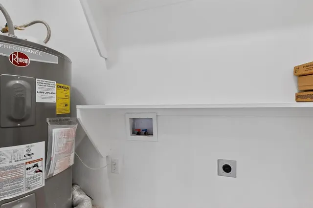 $1,795 | 311 Floyd Street, Winnsboro, TX 75494