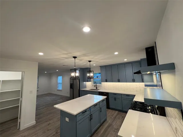 $1,895 | 311 Floyd Street, Winnsboro, TX 75494