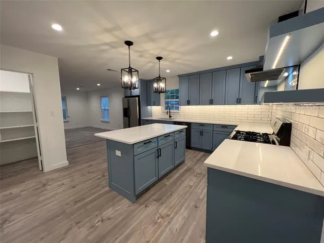 $1,895 | 311 Floyd Street, Winnsboro, TX 75494