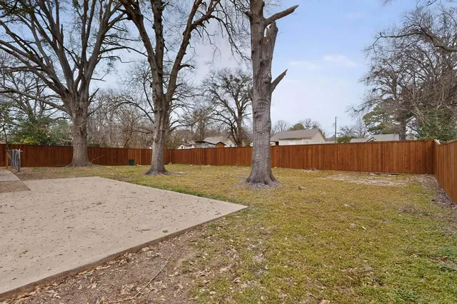 $1,795 | 311 Floyd Street, Winnsboro, TX 75494