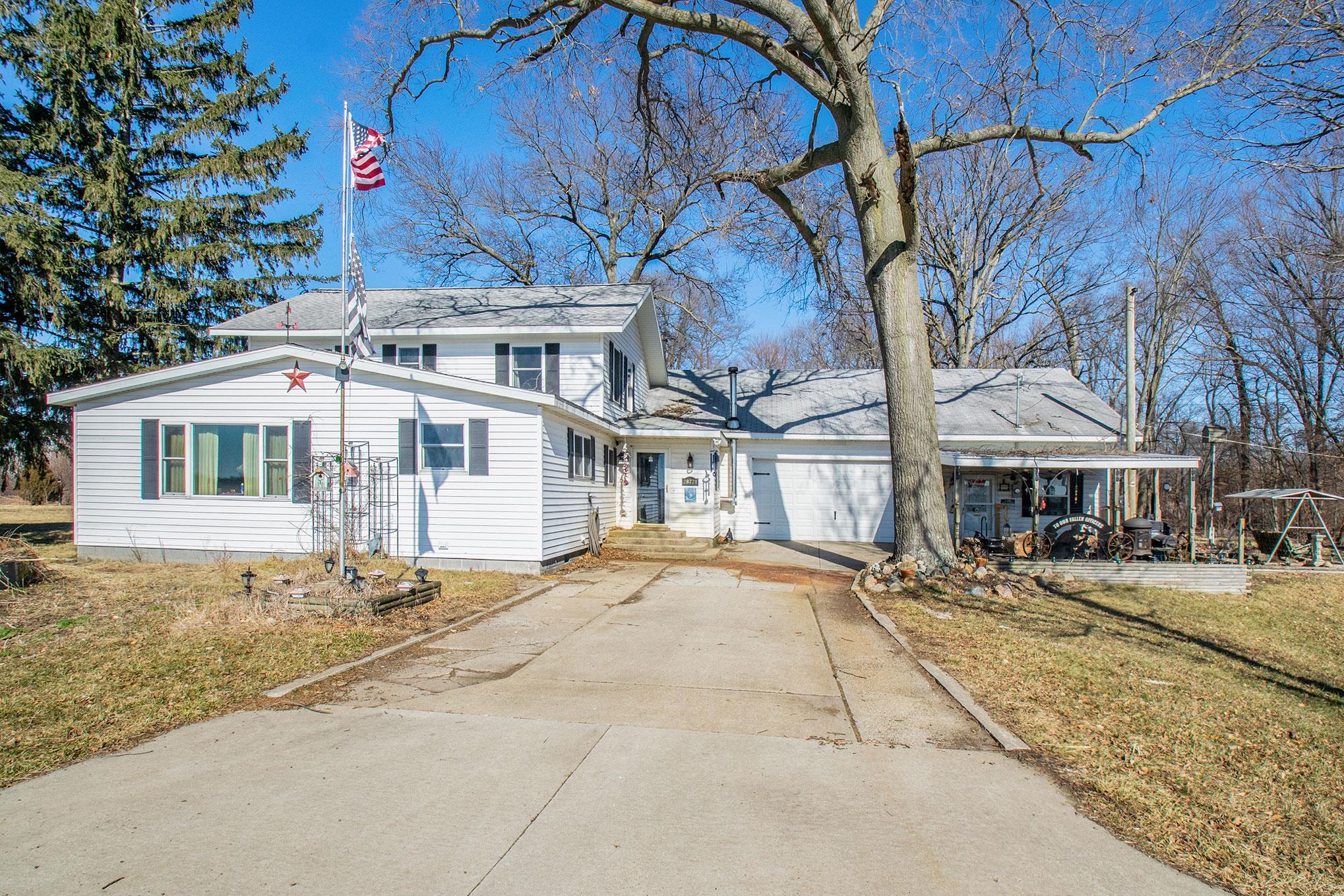 28721 Johnson Road North Liberty, IN 46554 - Photo 1 of 26