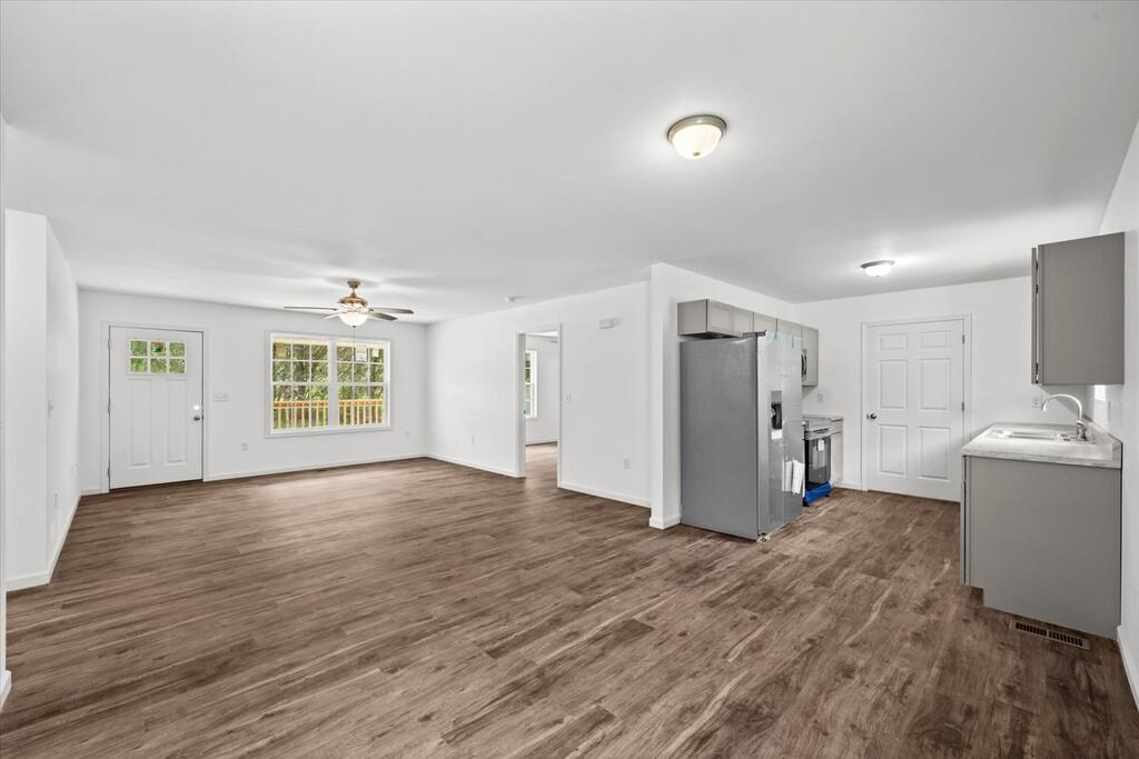 664 Southeast Eber Road Dalton, GA 30720 - Photo 13 of 40 Gallery Image 13