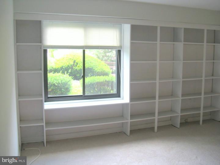 163-1 Echelon Road Voorhees, NJ 08043 - Photo 13 of 18 Gallery Image 13