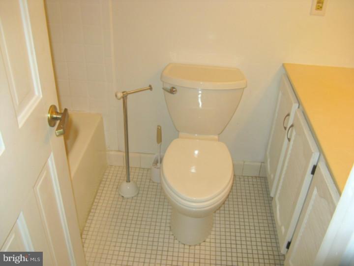 163-1 Echelon Road Voorhees, NJ 08043 - Photo 14 of 18 Gallery Image 14